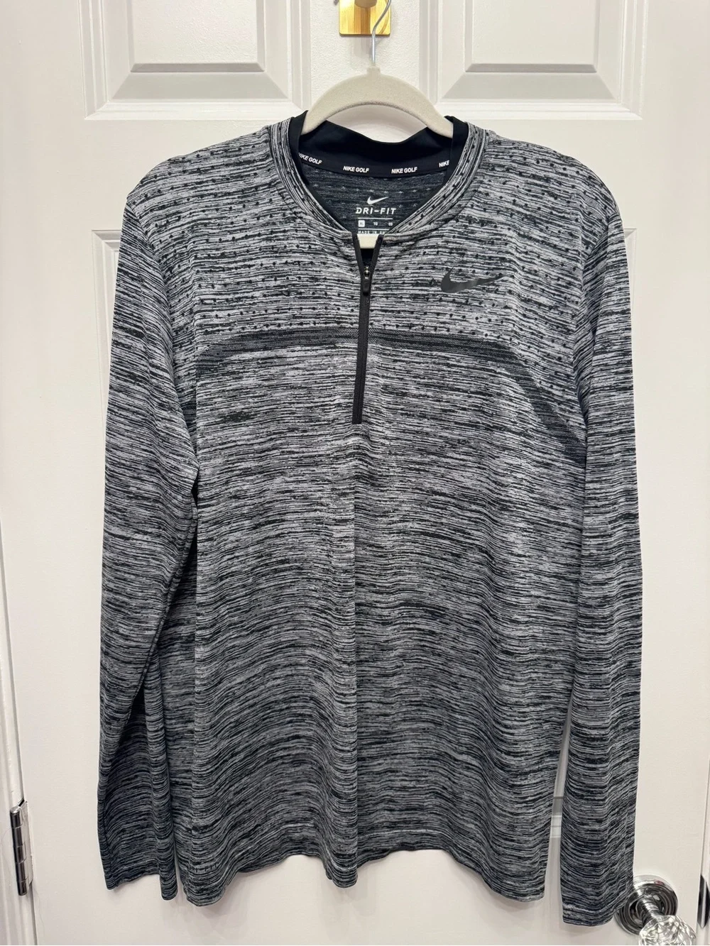 Nike Women’s Dri-fit Seamless Quarter Zip Layering Pullover Golf/Running/Tennis